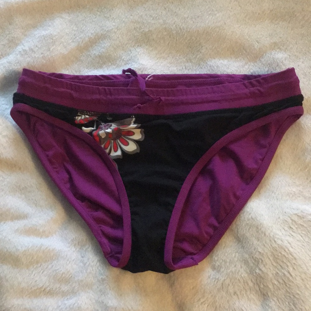 Athleta swim bottoms
